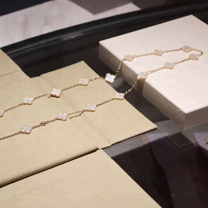 [Valéa jewellery]CLOVER 20 MOTIFS WHITE MOP NECKLACE