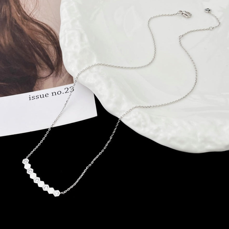 [Valéa jewellery]BEE MY LOVE DIAMOND NECKLACE