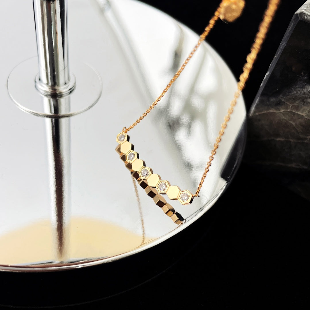 [Valéa jewellery]BEE MY LOVE DIAMOND NECKLACE