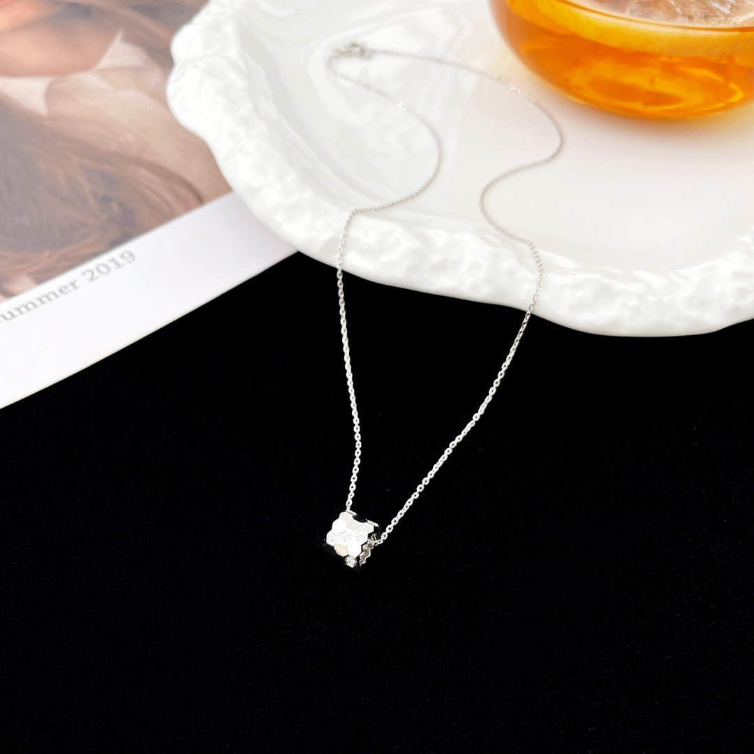 [Valéa jewellery]BEE MINI PEDANT DIAMOND NECKLACE