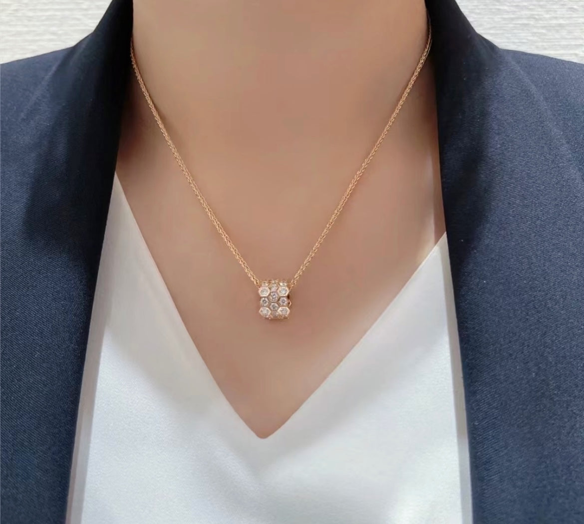 [Valéa jewellery]BEE LOVE DIAMOND PAVED 3 ROW NECKLACE