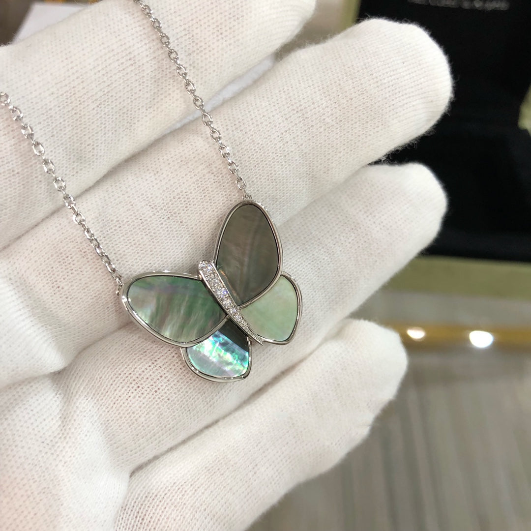 [Valéa jewellery]LARGE BUTTERFLY SILVER PENDANT DIAMOND NECKLACE