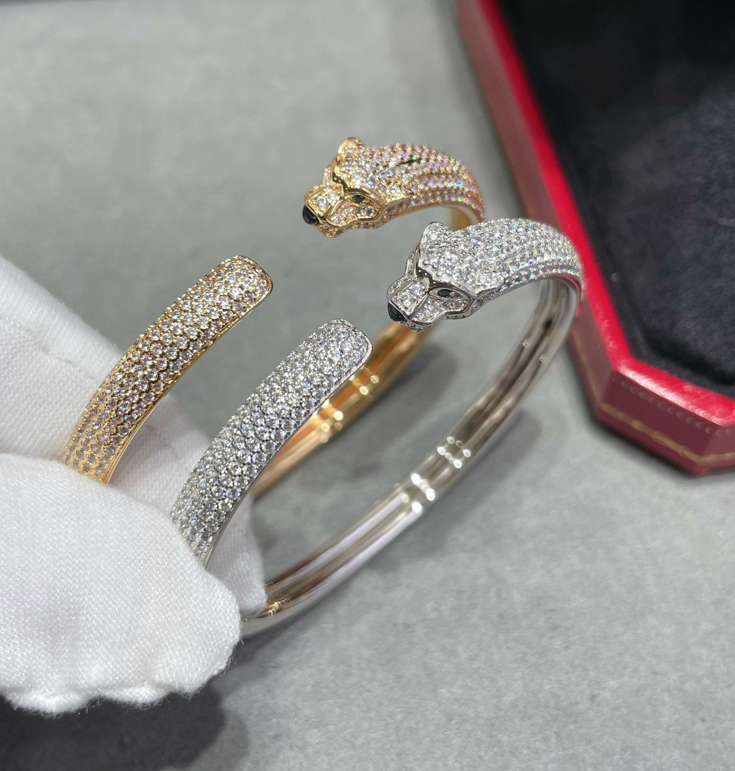 [Valéa jewellery]PANTHERE FULL DIAMOND OPEN BRACELET
